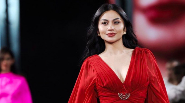 Camelia Malik Bernostalgia